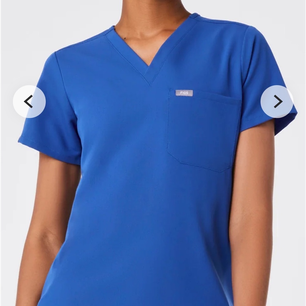 FIGS Catarina v neck scrub top small
